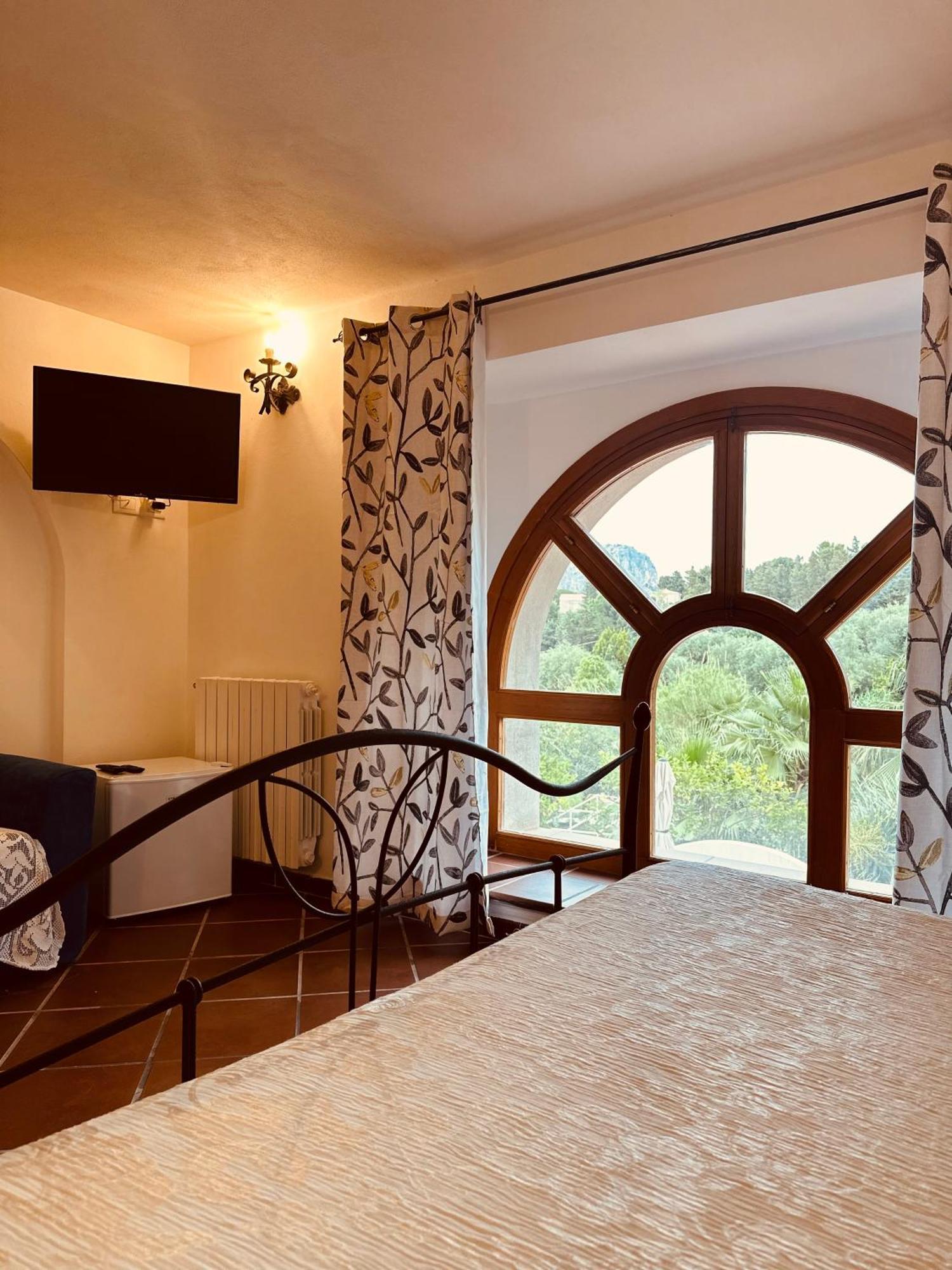 Villa Tiche Cefalu Exterior photo